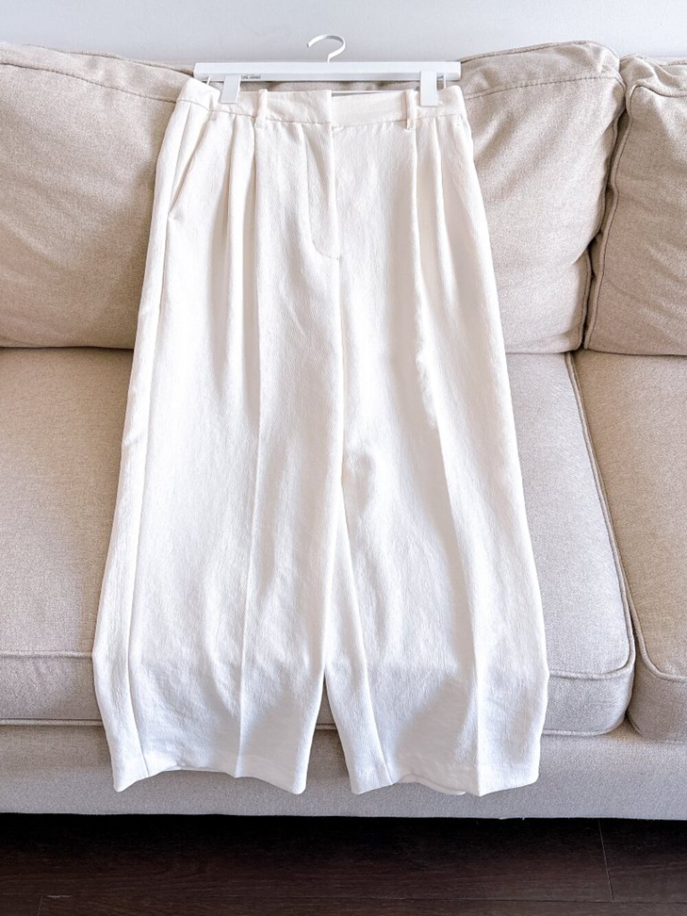 99% NEW WILFRED PANTS SIZE 4
